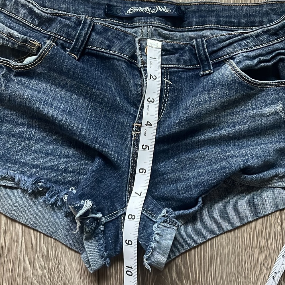 Celebrity Pink denim shorts size 7 - Picture 6 of 8